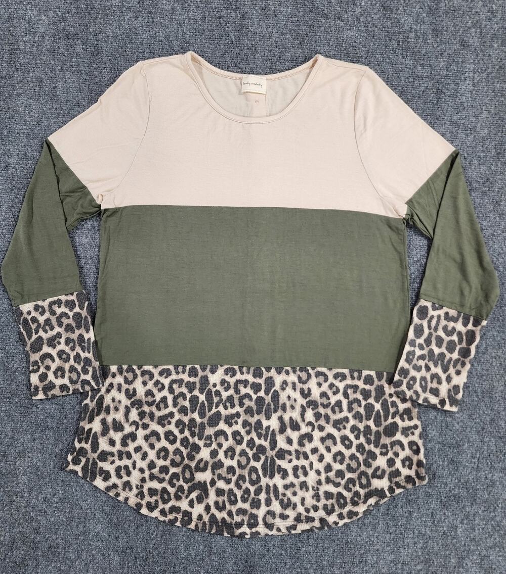 LOVELY MELODY TUNIC Top Leopard Colorblock Button Back Women Size M